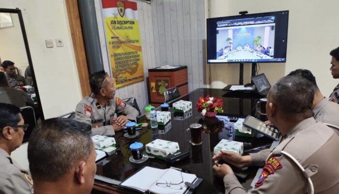 Tak Cuma Urus Lalu Lintas, Satlantas Polres Kediri Kota Edukasi Pemohon SIM Soal Hoaks Hingga Pelatihan AI