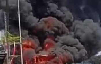 Bus Eka Terbakar Hebat di Madiun, 19 Penumpang Berhasil Dievakuasi