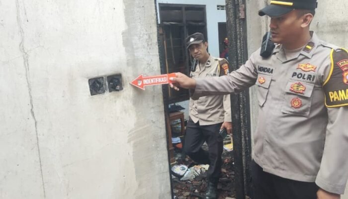 Dapur Kebakaran hingga Kamar Hangus, Rumah Warga Rejoagung Tulungagung Ludes Dilalap Si Jago Merah!