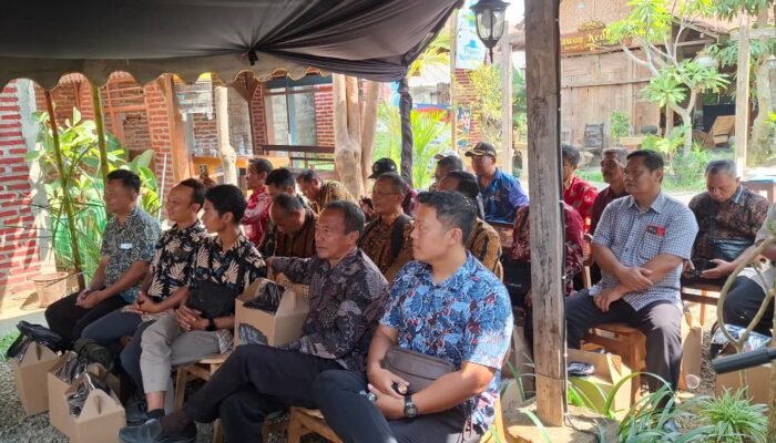 Cegah Peredaran Rokok Tanpa Cukai, Satpol PP Tulungagung Gembleng Perangkat Desa Ngantru dan Kedungwaru