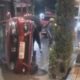 Mobil Brio Merah Terbalik di Alun-Alun Tulungagung, Pengemudi Diduga Mengantuk