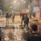 Demo Hari Sumpah Pemuda di Malioboro Berujung Kericuhan, Toko Tutup Lebih Awal dan Fasilitas Jalan Dibakar
