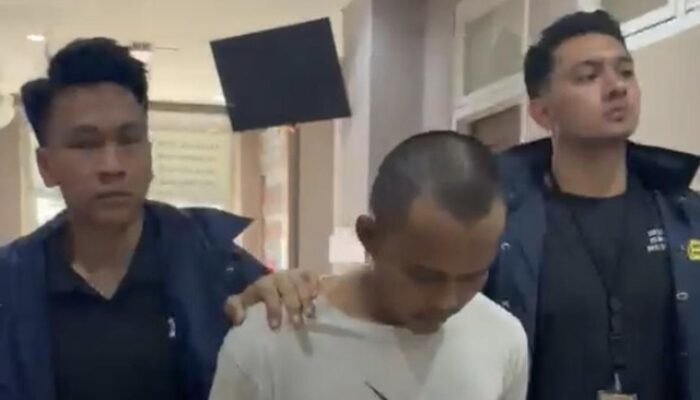 Debt Collector Pinjol Ilegal Dibekuk Polres Gresik, Ancam Korban Pakai Foto Rekayasa Asusila